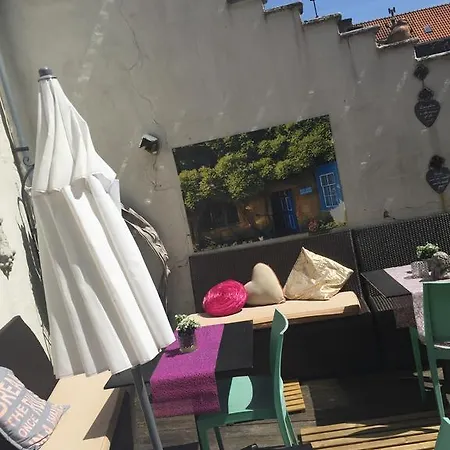 Con Ampere Bed and Breakfast Μπριζ